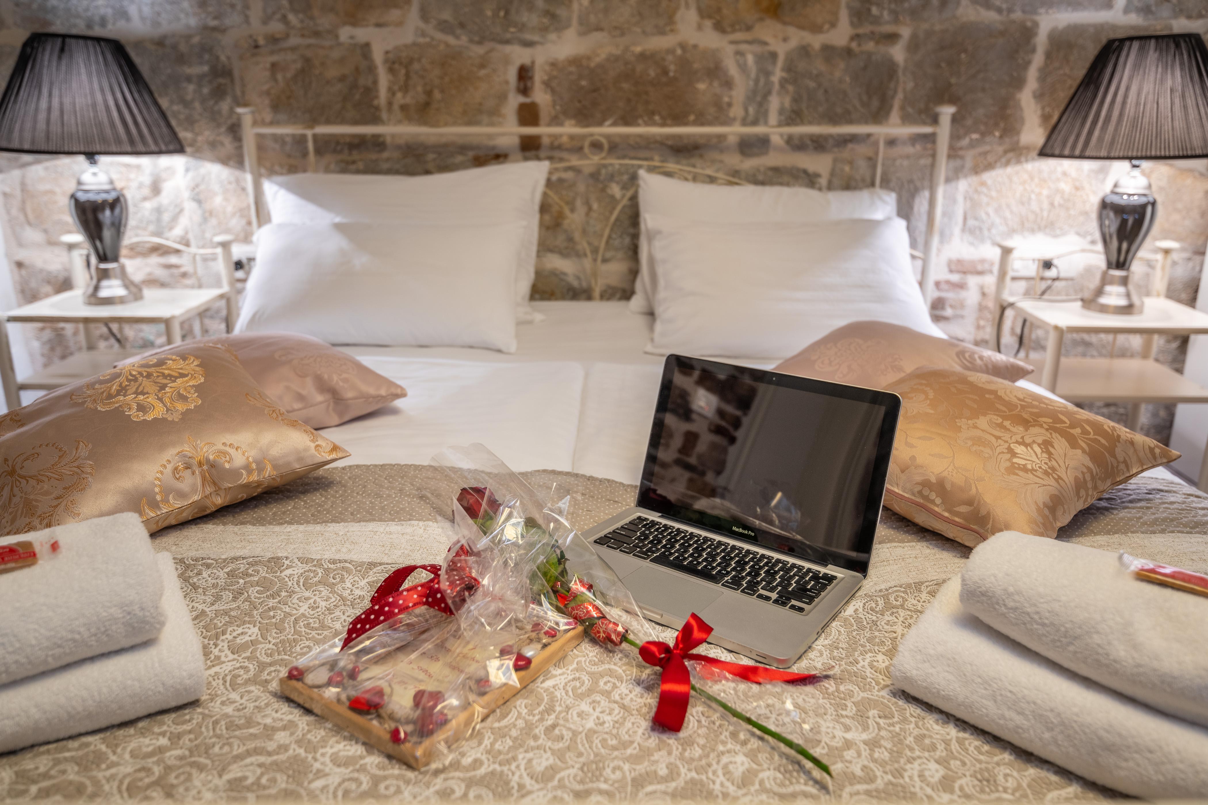 Heritage Palace Varos - Mag Quaint & Elegant Boutique Hotels Split Bagian luar foto