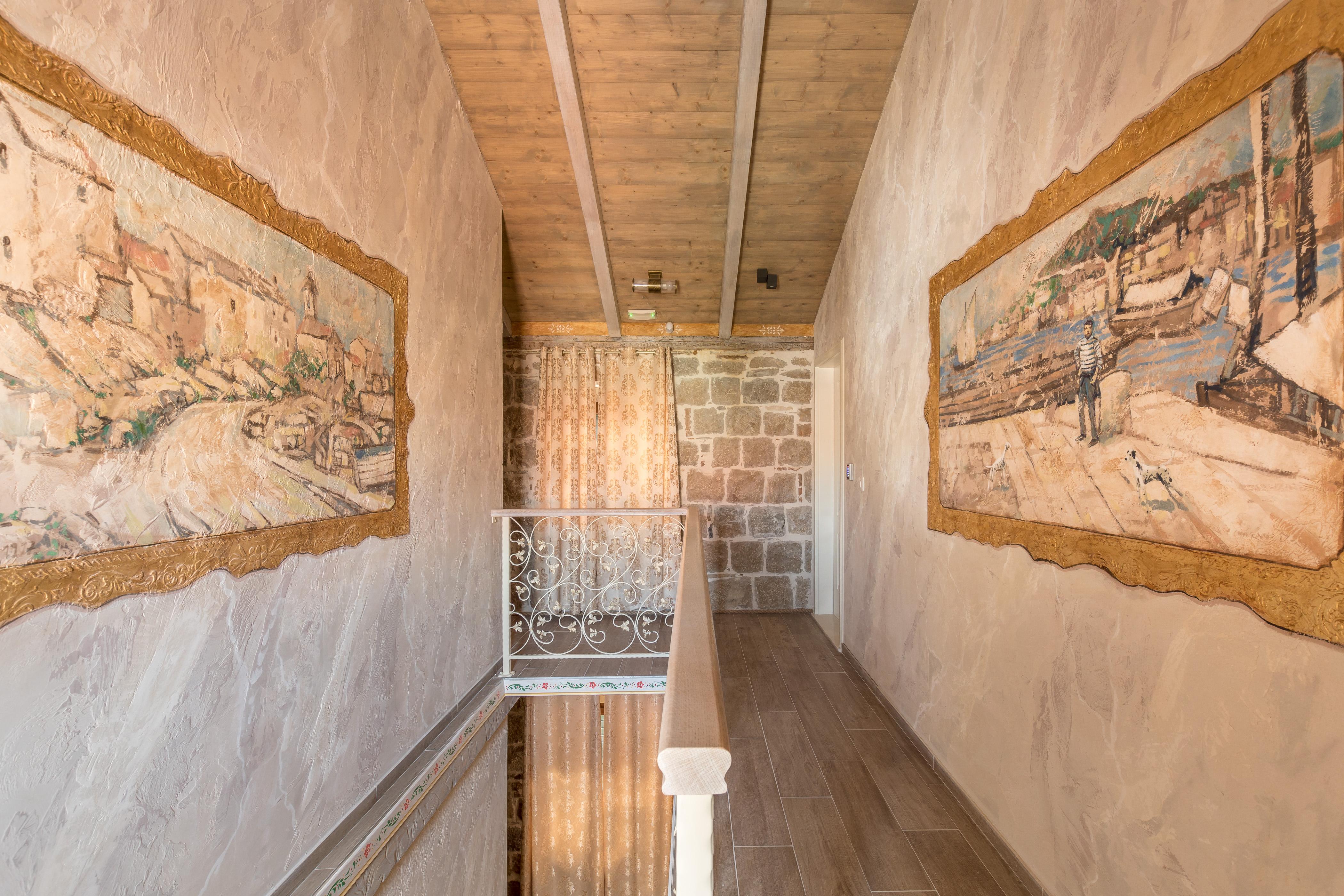 Heritage Palace Varos - Mag Quaint & Elegant Boutique Hotels Split Bagian luar foto