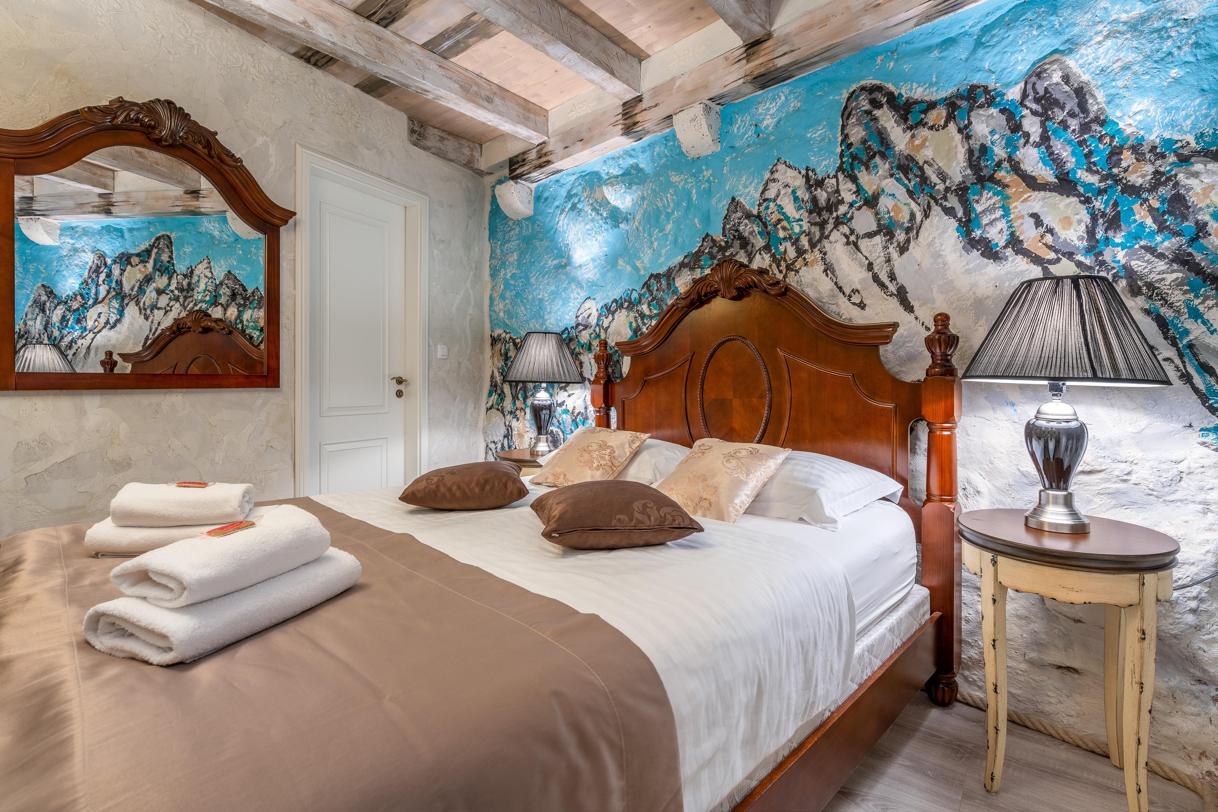 Heritage Palace Varos - Mag Quaint & Elegant Boutique Hotels Split Bagian luar foto